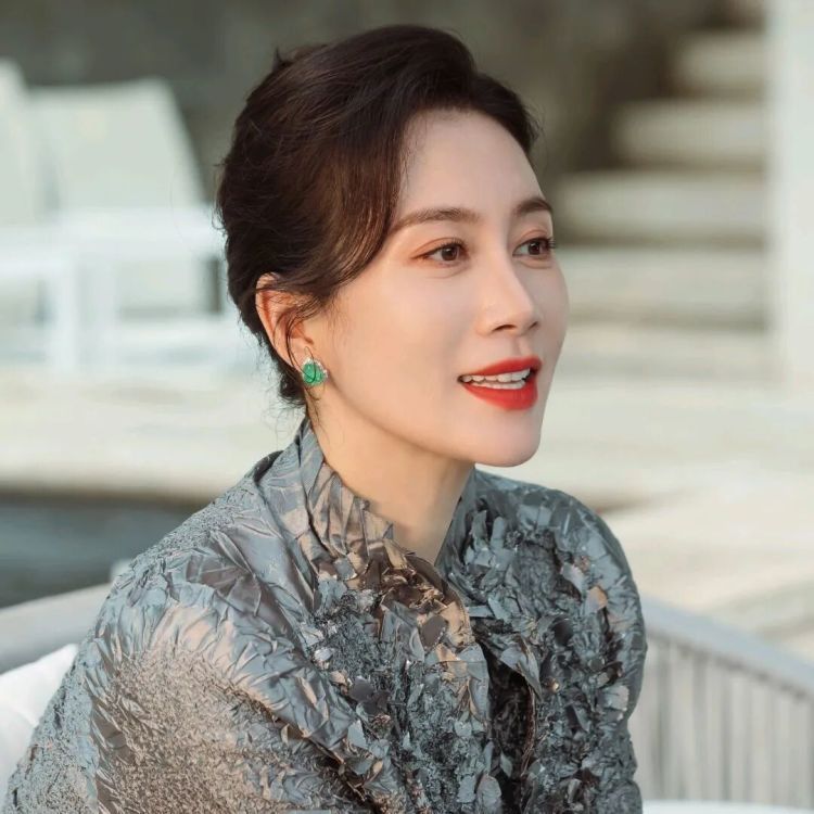 “已报警立案！”女演员温峥嵘晒出受案回执