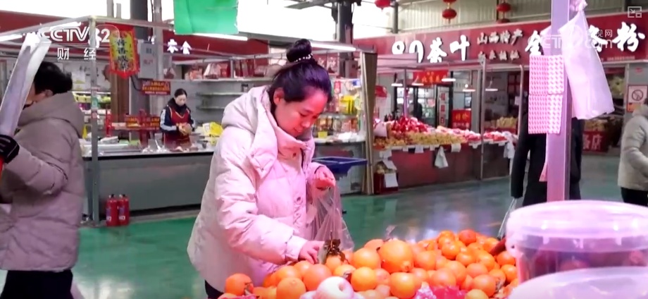 各地细化服务“组合拳”应对降温 保障百姓“菜篮子”“果篮子”稳定供应