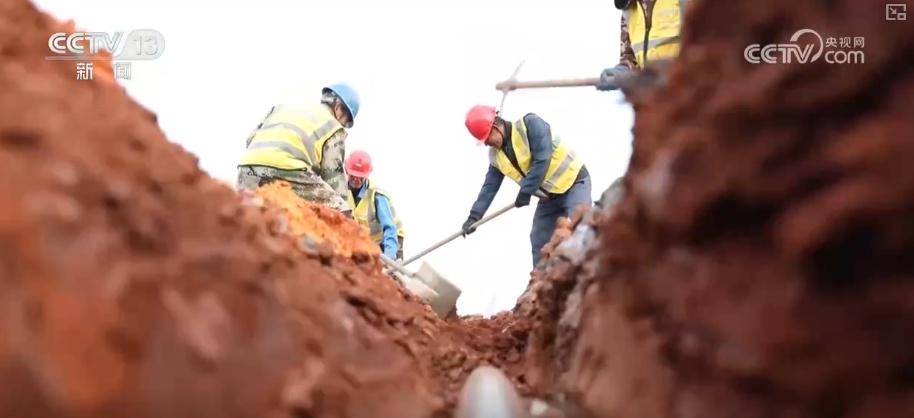 打通“末梢梗阻”城乡共饮放心水 以水为“媒”促增收撑起农户“钱袋子”