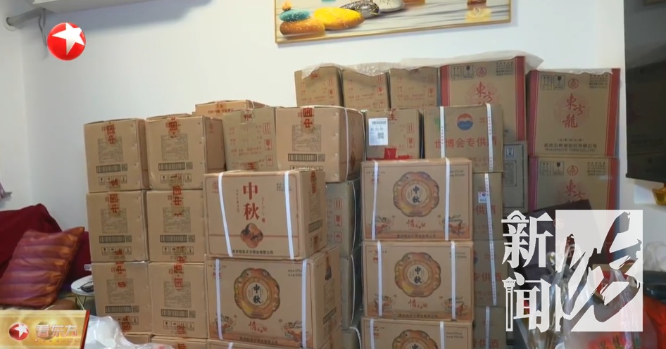 上海阿婆花30万买200多箱酒！家人：住院费都拿不出...