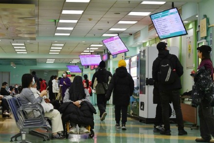 服务患儿就诊高峰 北京儿童医院12月白班出诊单元将增60%