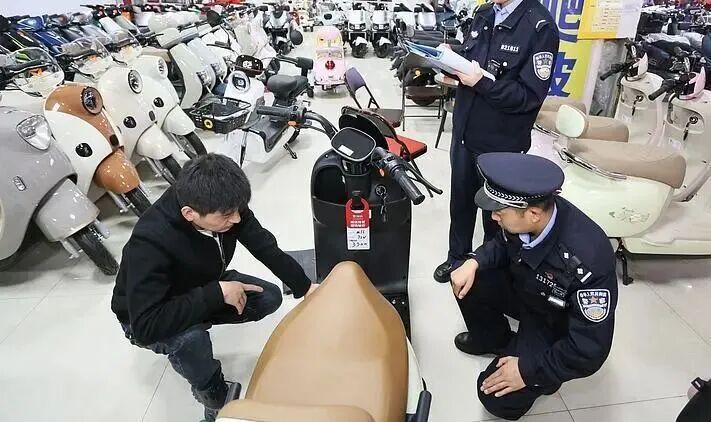 新国标落地|新车咋买,旧车咋办,安全指南看过来→ 新国标落地|新车咋买,旧车咋办,安全指南看过来→