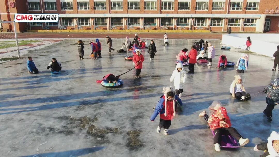 连休5天!吉林官宣“冰雪假” 连休5天!吉林官宣“冰雪假”