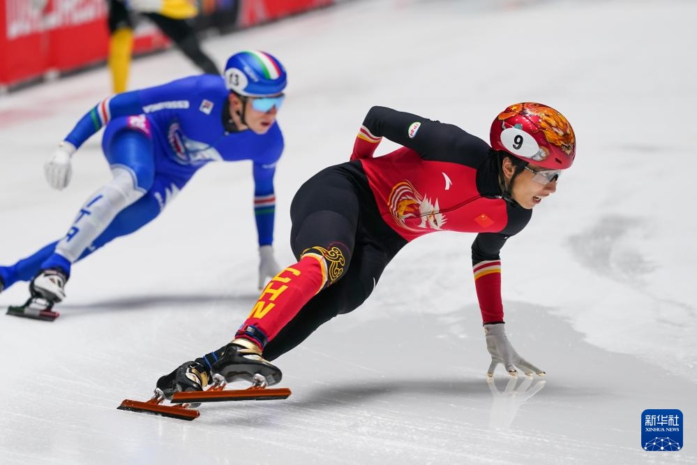 短道速滑世巡赛第四站:中国队晋级男子5000米接力A组决赛 短道速滑世巡赛第四站:中国队晋级男子5000米接力A组决赛