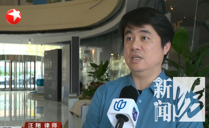 上海阿婆花30万买200多箱酒！家人：住院费都拿不出...