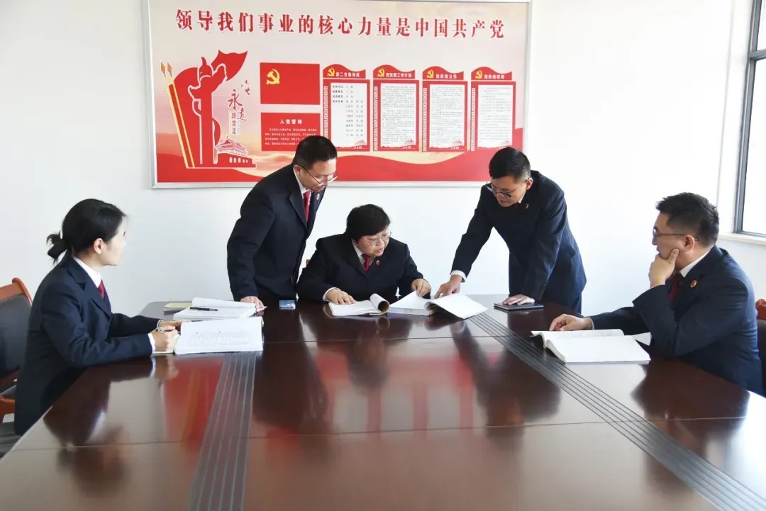 事业单位人员被“双开”后,为“重返编制”被骗800余万 事业单位人员被“双开”后,为“重返编制”被骗800余万