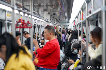 广州地铁11月客流量全国第二 首次实现单月日均客流破千万