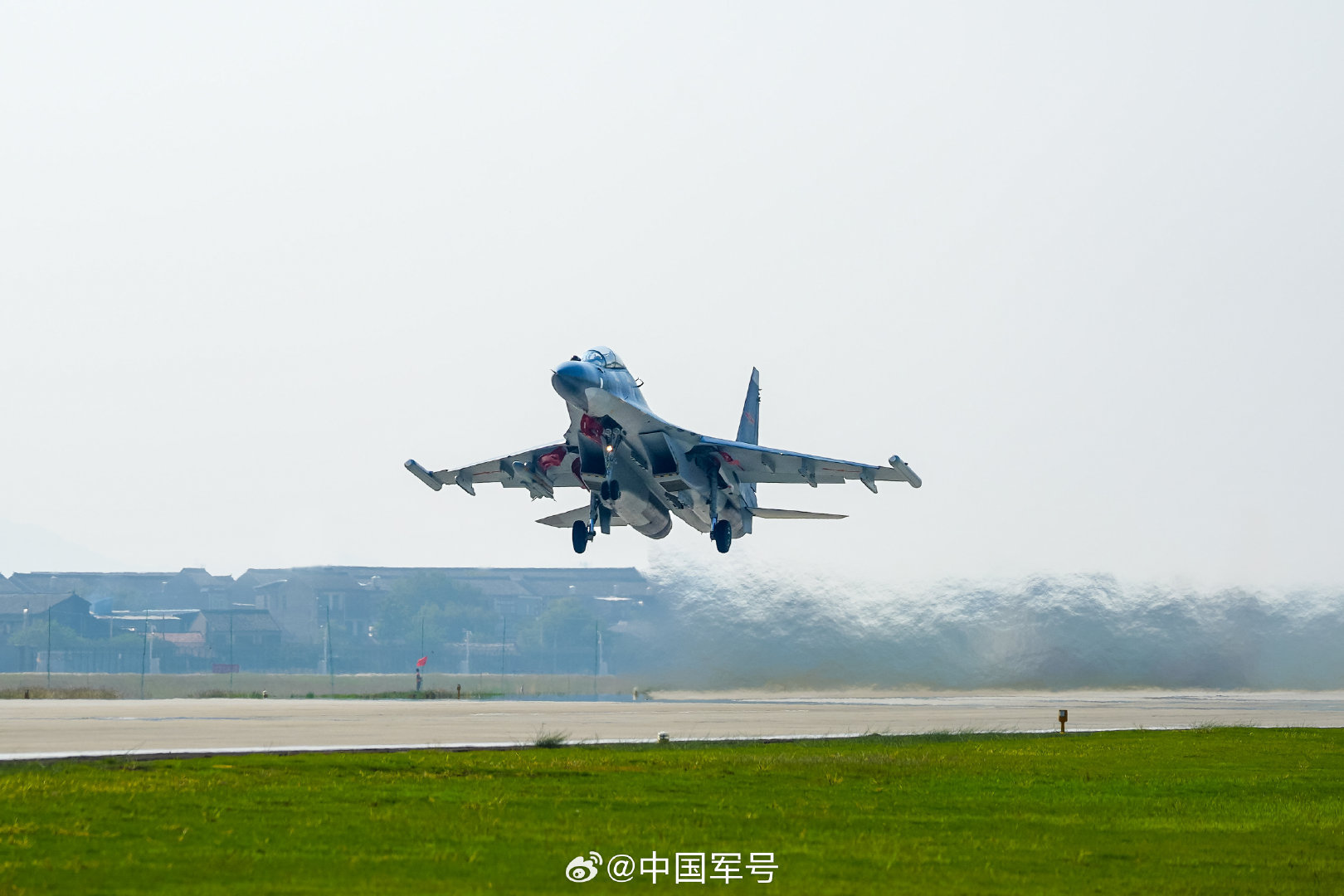 直指苍穹！实战化昼间飞行训练硬核上线