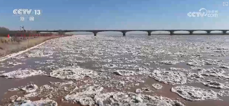 各地细化服务加固大棚、保证热源、加强巡查 办实民生小事保障百姓生产生活