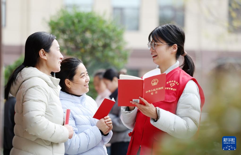 各地开展普法宣传 迎接国家宪法日 各地开展普法宣传 迎接国家宪法日