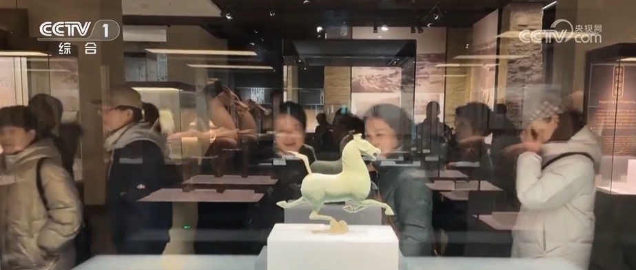 文旅新场景、新业态“吸睛”又“吸金” 激发冬日旅游消费活力