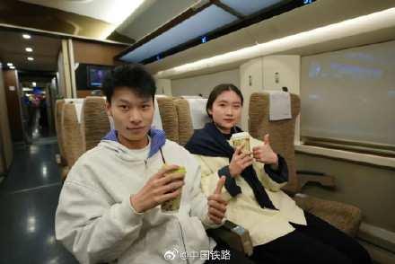 高铁餐食,上新特色菜! 高铁餐食,上新特色菜!