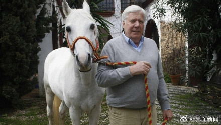 爱马仕继承人起诉LVMH集团，声称其价值超百亿美元的股份被夺走