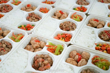 高铁餐食,上新特色菜! 高铁餐食,上新特色菜!