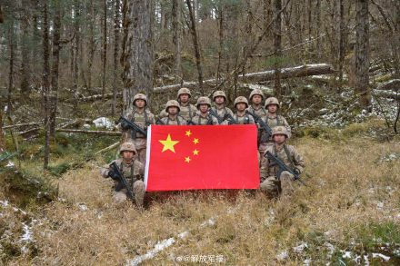走起!带你看墨脱边防军人的巡逻路 走起!带你看墨脱边防军人的巡逻路