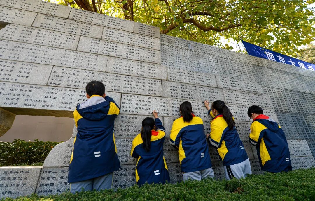“我今年已经96岁，不能等了！”