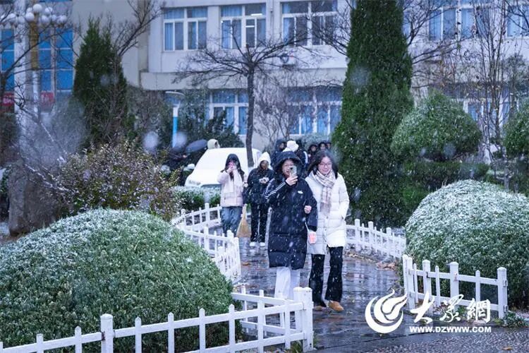 深度5厘米！2市继续降雪，山东发布天气预报