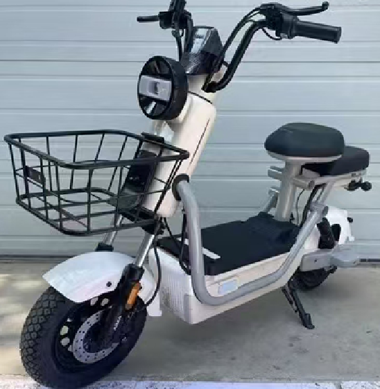 新国标电动自行车超速断电会导致急刹车？禁带小孩？专家详解