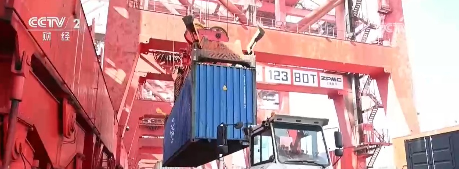 首破4000万、再破5000万，“加速跑”！透视港口兴旺景象 “数”说外贸强劲活力