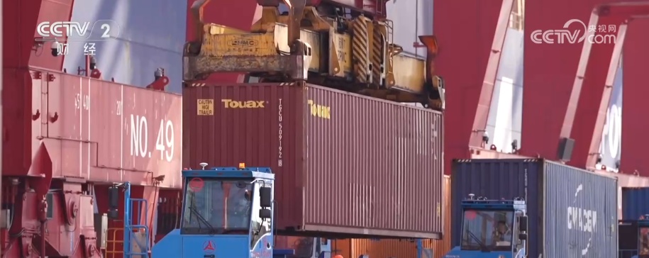 首破4000万、再破5000万，“加速跑”！透视港口兴旺景象 “数”说外贸强劲活力