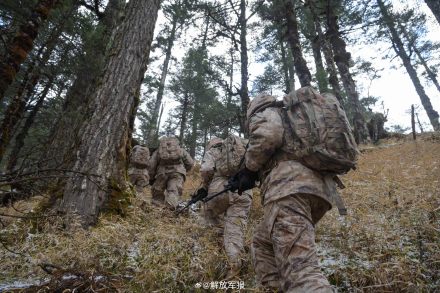 走起!带你看墨脱边防军人的巡逻路 走起!带你看墨脱边防军人的巡逻路