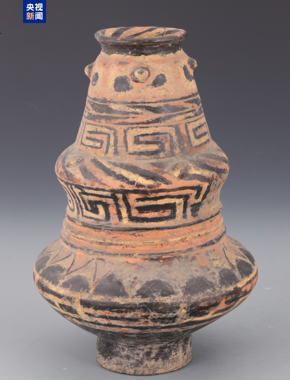 几何纹+小蛮腰 3600年前的“涂鸦款”罐罐超美 几何纹+小蛮腰 3600年前的“涂鸦款”罐罐超美