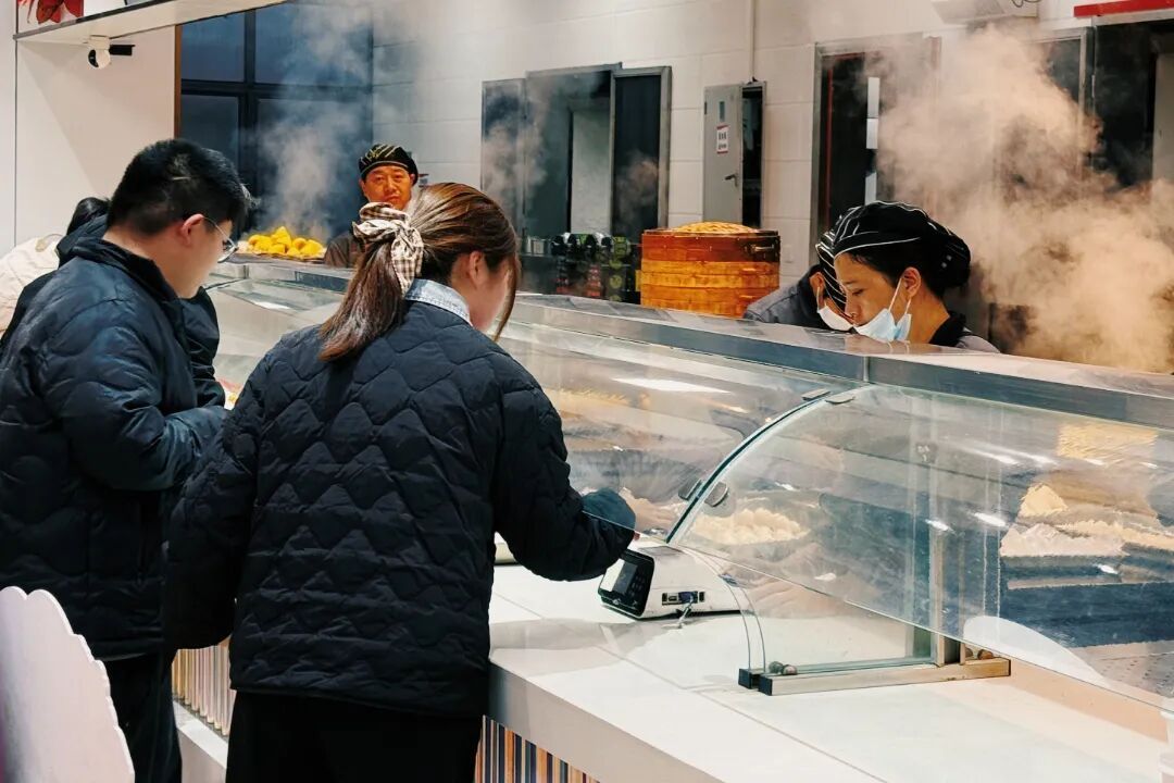 只要1分钱！清晨6点半，南京这些地方排起长队……