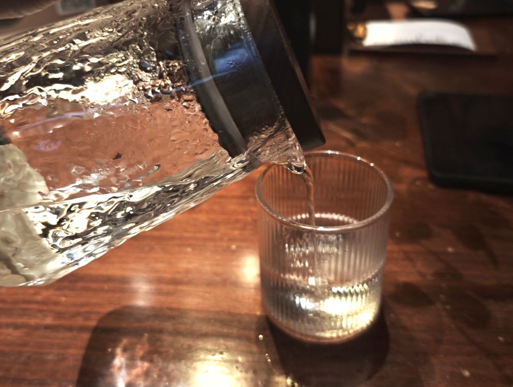 近期流感为何“失声”病例增多？医生：感觉喉咙不对劲，马上做6件事