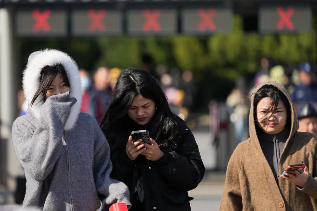 冷风一吹打喷嚏还长包，“冷空气”也会过敏？