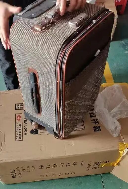 网购退货不仅“AI造假”还调包，商家已报警；律师：此类行为涉嫌违法