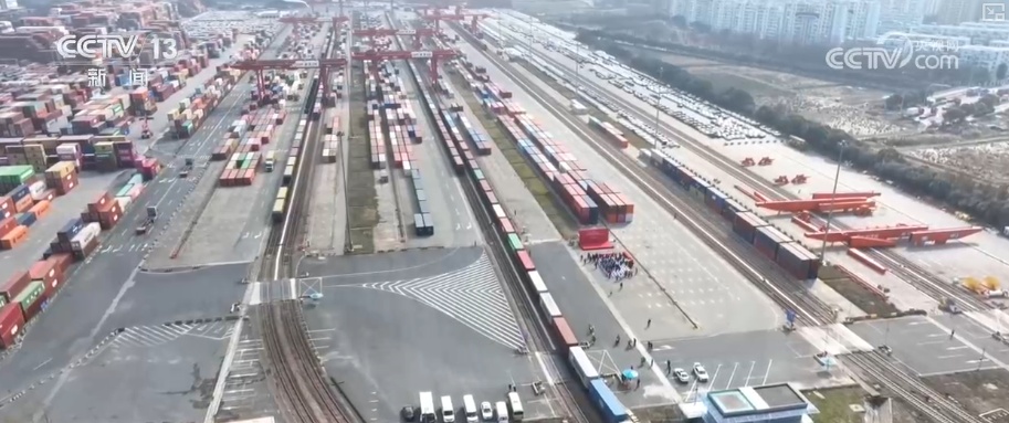 畅通“大动脉”为经济发展“添”动能 强劲钢铁“脉动”彰显经济蓬勃活力