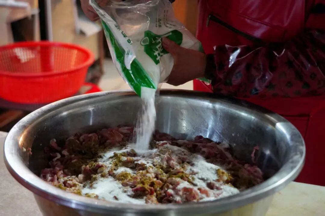 一天1000多斤！很多人爱吃，有人天没亮就去排队