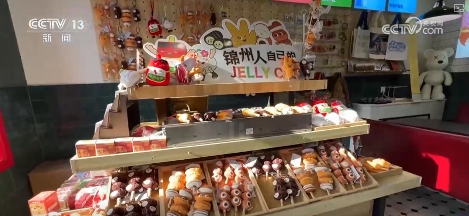 “早市+夜市+景点”延长“链式体验” “早晚互动”为城市经济注入新鲜活力 “早市+夜市+景点”延长“链式体验” “早晚互动”为城市经济注入新鲜活力