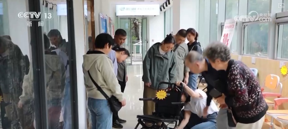 更“新”观察·精致育儿、便利生活、智慧务农、绿色低碳……消费市场活力涌动