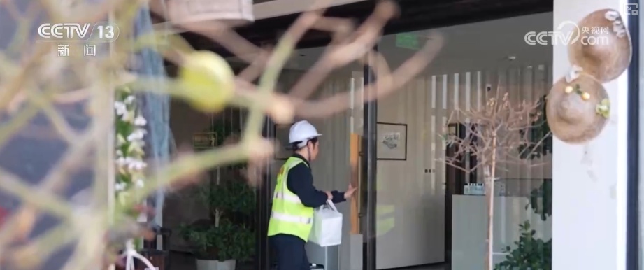 “咖啡专线”“农产品专线”打造消费新景 低空经济新“机”遇激活消费新潜力