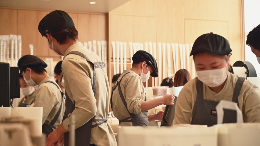 这“三件套”火了，凭啥？