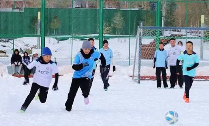 阿勒泰“雪假”首秀：孩子们的冬天被重新定义