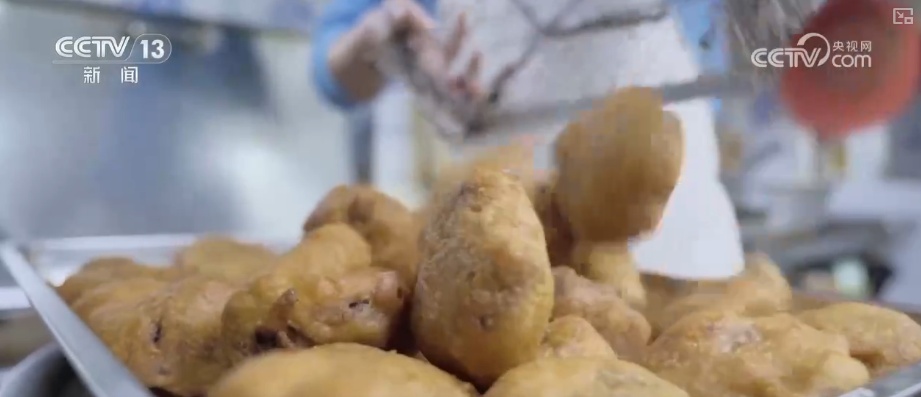 “早市+夜市+景点”延长“链式体验” “早晚互动”为城市经济注入新鲜活力 “早市+夜市+景点”延长“链式体验” “早晚互动”为城市经济注入新鲜活力