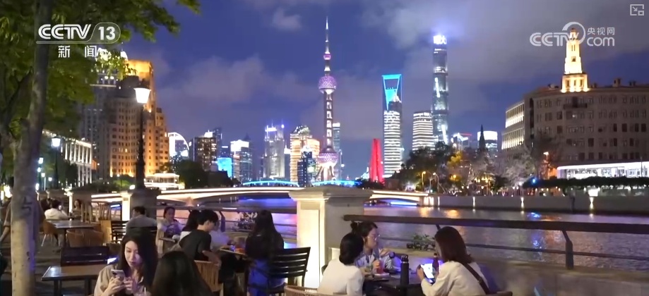 更“新”观察·精致育儿、便利生活、智慧务农、绿色低碳……消费市场活力涌动