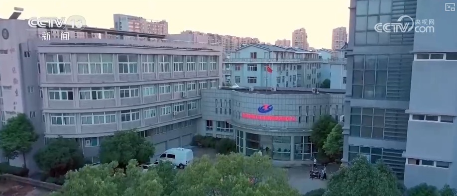 “咖啡专线”“农产品专线”打造消费新景 低空经济新“机”遇激活消费新潜力