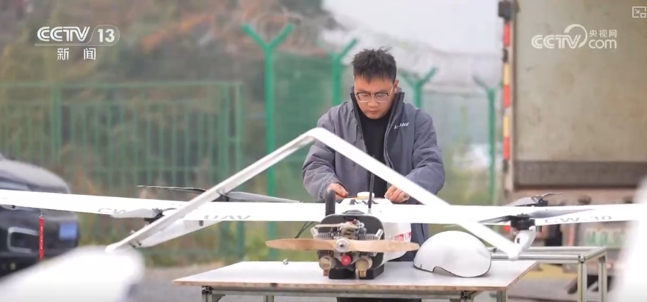 更“新”观察·精致育儿、便利生活、智慧务农、绿色低碳……消费市场活力涌动