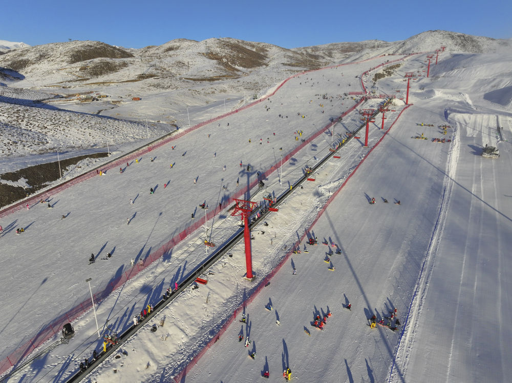 阿勒泰“雪假”首秀：孩子们的冬天被重新定义