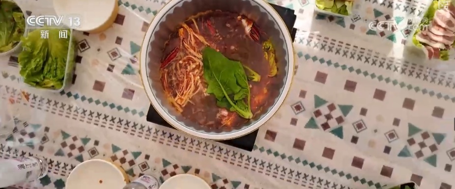 “咖啡专线”“农产品专线”打造消费新景 低空经济新“机”遇激活消费新潜力