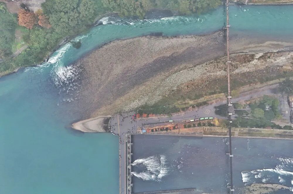 无坝治水,泽被千年——都江堰蕴藏着怎样的东方智慧 无坝治水,泽被千年——都江堰蕴藏着怎样的东方智慧