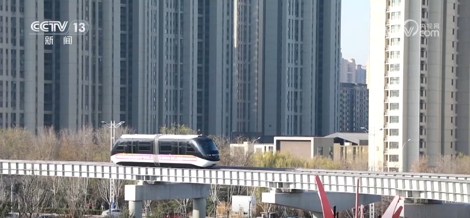 空中大巴“云巴”提供出行新选择 “小而美”交通方式为城市交通注入新活力 空中大巴“云巴”提供出行新选择 “小而美”交通方式为城市交通注入新活力