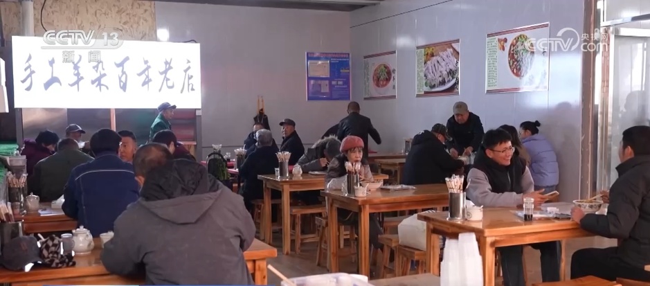 早茶店变身网红打卡点 “美食+”新体验打开文旅消费新路径