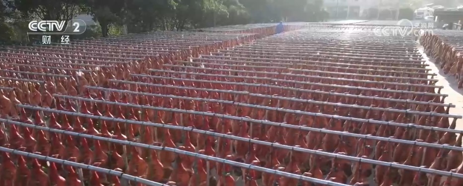 滋补暖身、营养美味 解锁季各地冬“进补”的独家方式→