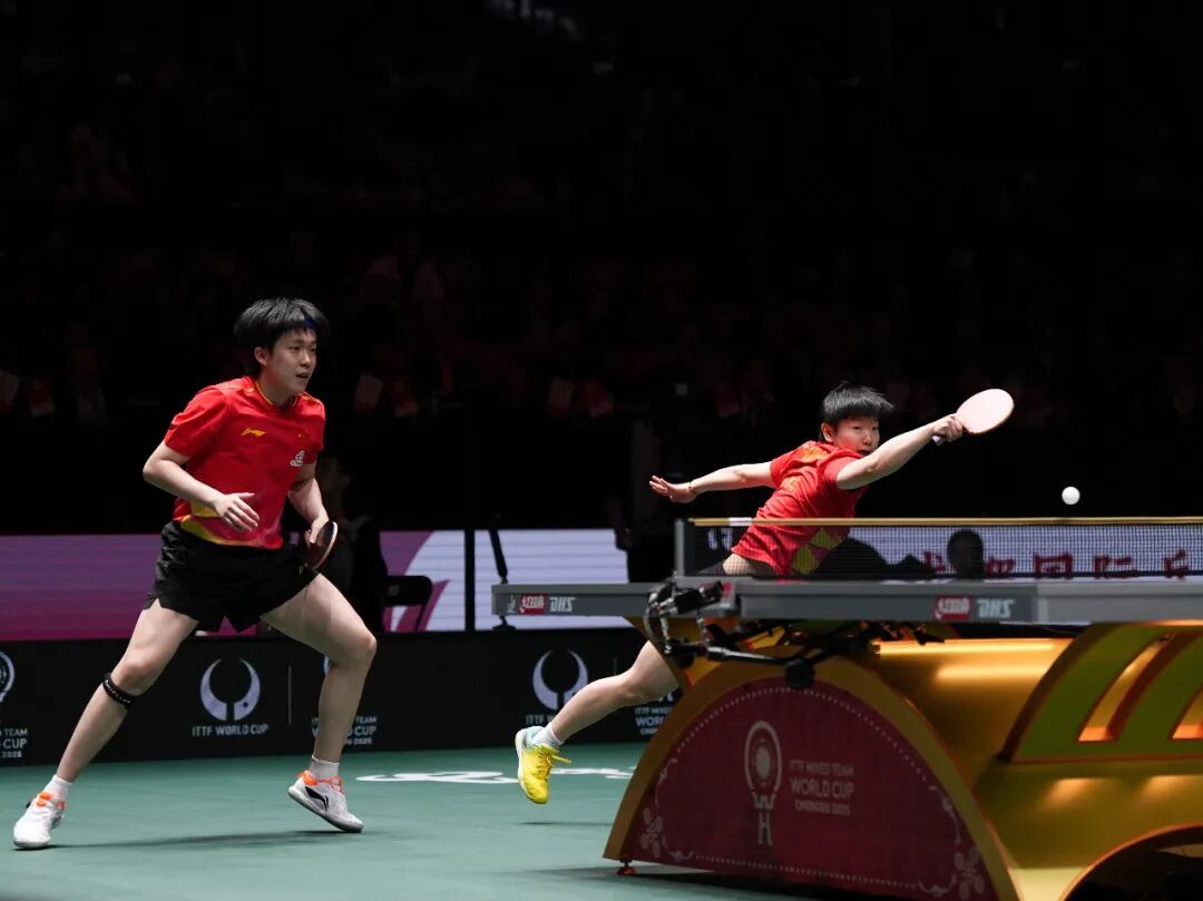 8:1战胜日本队，中国队夺冠！