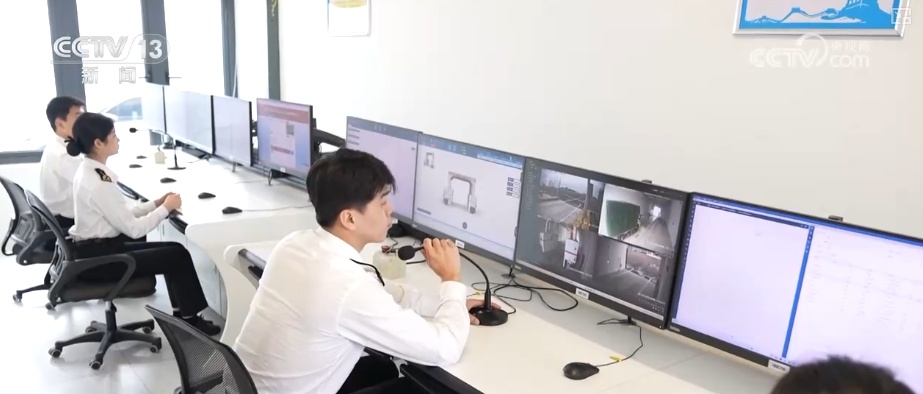 封关倒计时!“港口+查验场”协同运作现代化物流助力海南自贸港货物高效离岛 封关倒计时!“港口+查验场”协同运作现代化物流助力海南自贸港货物高效离岛