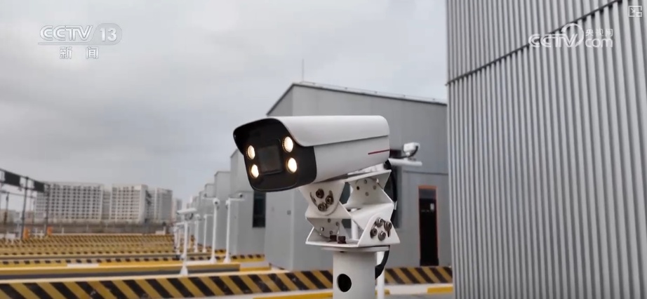 封关倒计时!“港口+查验场”协同运作现代化物流助力海南自贸港货物高效离岛 封关倒计时!“港口+查验场”协同运作现代化物流助力海南自贸港货物高效离岛